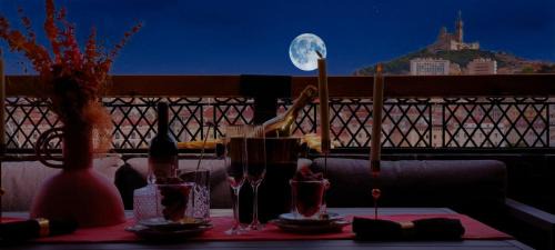 Terrasse Vieux Port luxueux