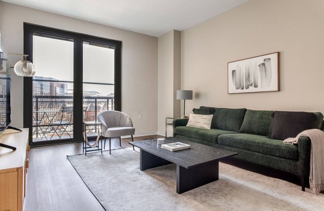 Terrific Mount Vernon 1BR w/Roof Pool, nr Arena, Museum, by Blueground