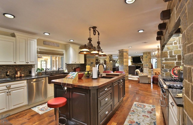Texas Style Elegance and Class