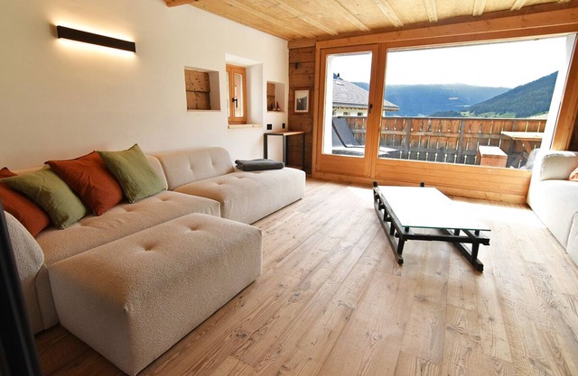 Tga Franzestg meeting of history and comfort in the alpine village of Riom