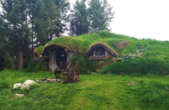 The Second Breakfast Hideaway