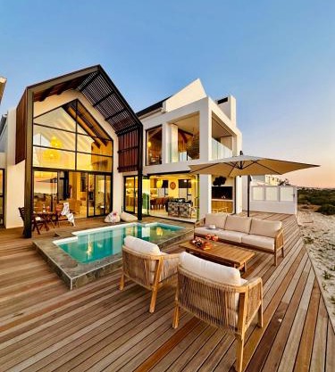 Thalassophile Beach House