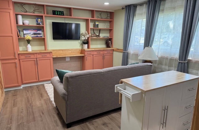 The Alaska Life Suite