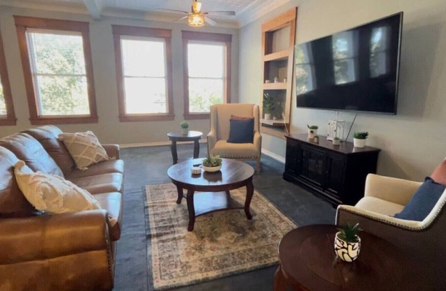 The Arlington Apartment