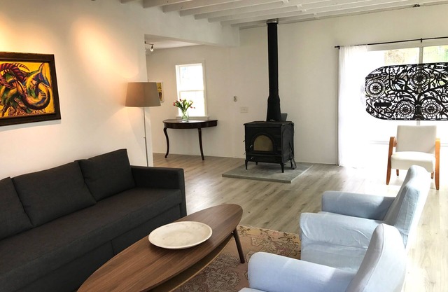 The Artist’s Studio - Cool country chic guesthouse