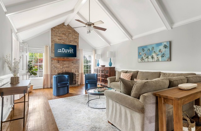 The Attwood | Close To Town Center !