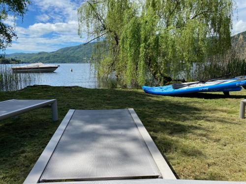 THE BEACH - large apartment with private beach