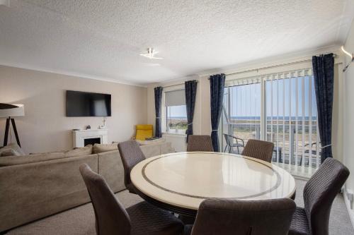 The Beachcomber - seafront, free parking, free wifi