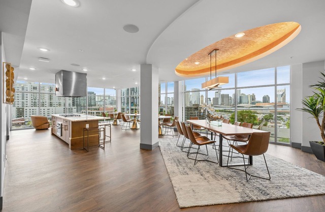 The Bel Air Suite Penthouse The Gulch