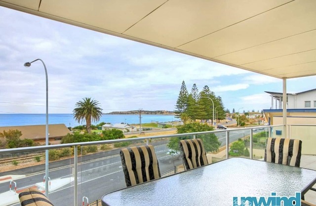 The Block Ocean Views – Penthouse, Wi-Fi, Balcony