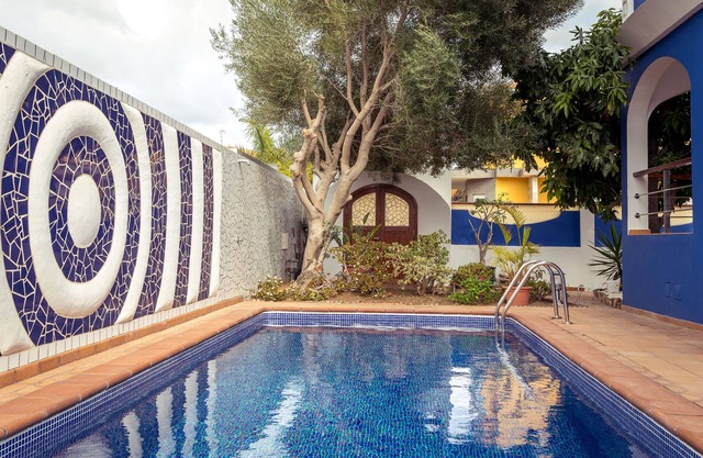 The Blue House in Masplomas