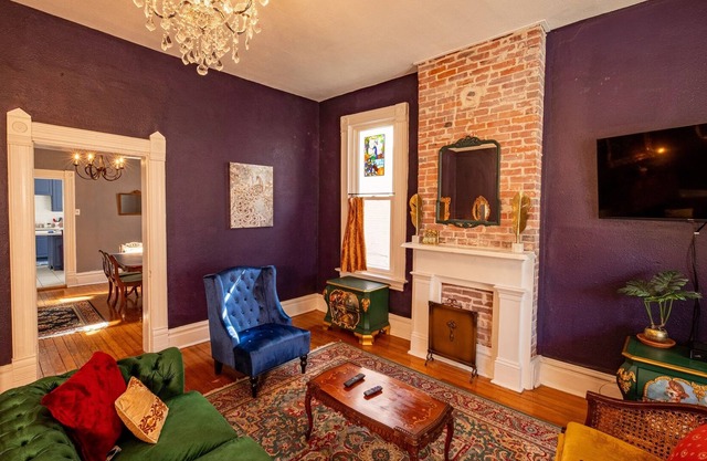 The Brick & Morgan: History Meets Modern Home near Main Street; Pet Friendly