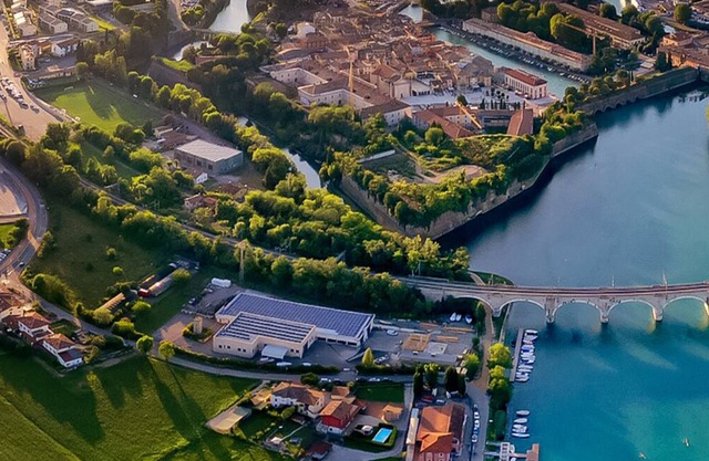 The Bridge - Peschiera Holiday