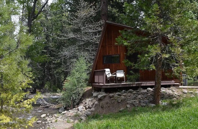 The Cabin - Fall Colors Abound