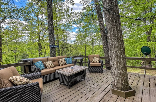 The Cave Run Lake Cabin