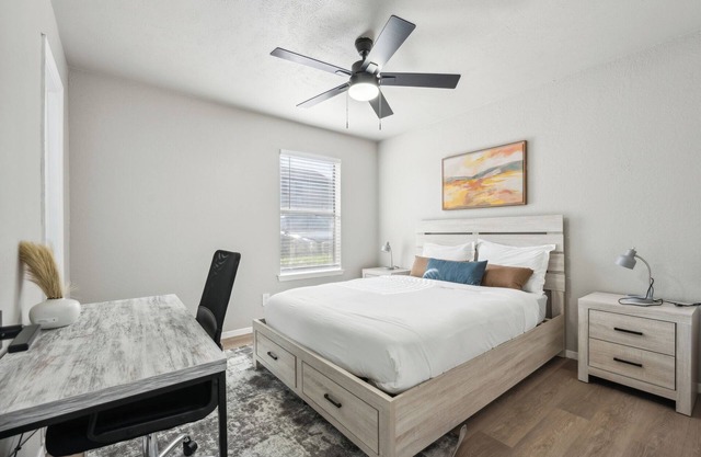 The Chandler 1111 I Comfy 2 Bed 2 Bath