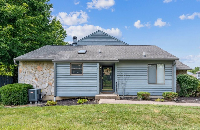 The charm of Cincinnati in a spacious 3-bedroom condo, WiFi, A/C, and more.