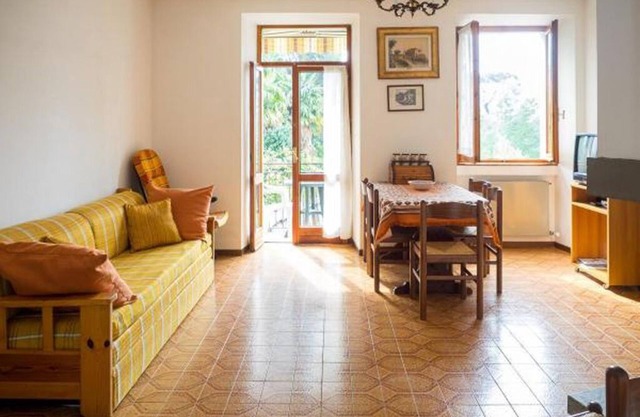 The charm of the center