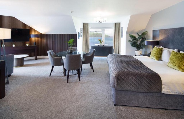 The Cliff Hotel & Spa