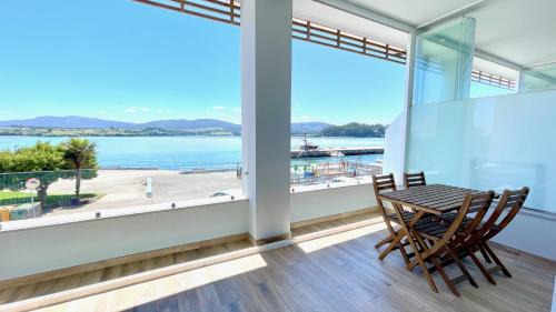 The Cliffs A Ribeira - Pampillosa