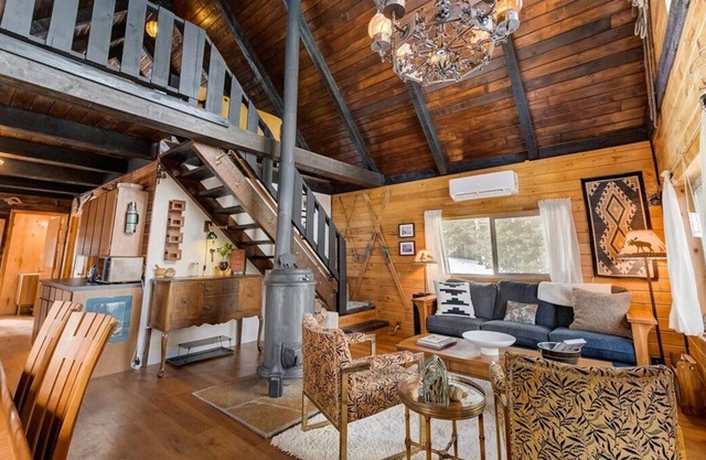 The Daydream / Unplug and unwind @ a four-season paradise