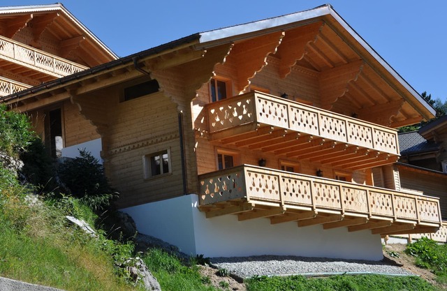 THE DIABLERETS CHALET OF 200M2 TO 11 BEDS
