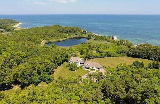 The Farmhouse Plymouth, MA: 10-Acre Oceanfront Estate + Escape with Pool
