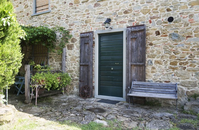 "The fireplace"discover the Tuscan peculiarities getting lost in landscapes