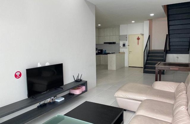 The Floorspace DeLoft Emporium Duplex Apartment