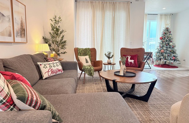 The Foxtrot on Mesa Arch Lane, a Crafty Casitas townhome packed with goodness