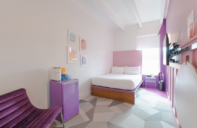 The Gallatin 315, Only 3 miles to Broadway!