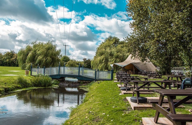 The George Inn