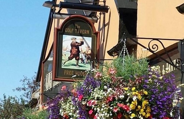 The Golf Tavern