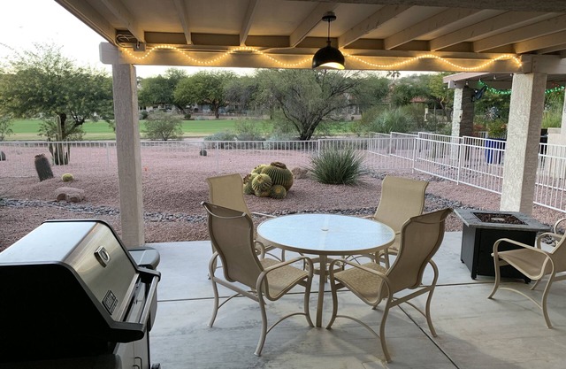 The Golfing Gecko, Quiet Enjoyment of the Sonoran Desert and Amazing Sunsets.