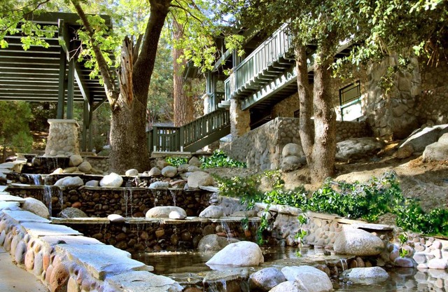 The Grand Idyllwild Lodge