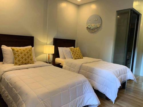 The Great Molave FAMILY ROOM