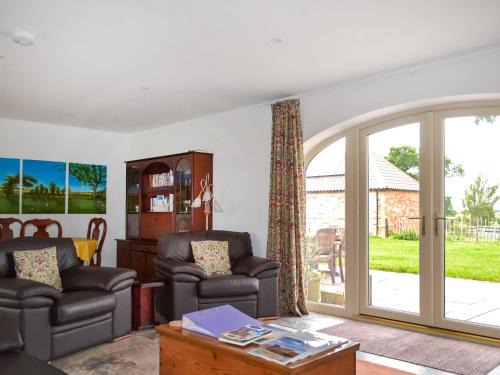 The Groom's Quarters - Uk39053