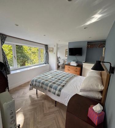 The Guest Room at Champs Cottage