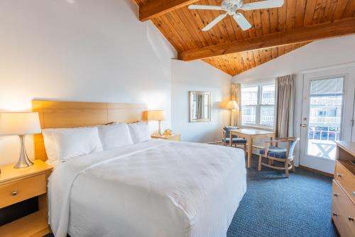 The Gull Oceanside Inn & Motel