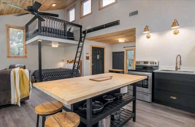 The Hard to Find Cabin