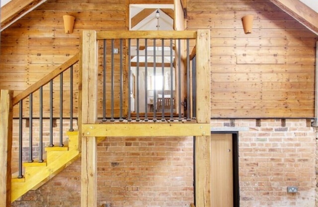 The Hayloft, Washing Pool Barns - suite for two