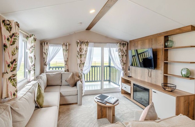 The Headland (Pet Friendly)