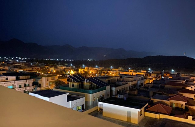 The Hill View/2BHK/WIFI/Central City