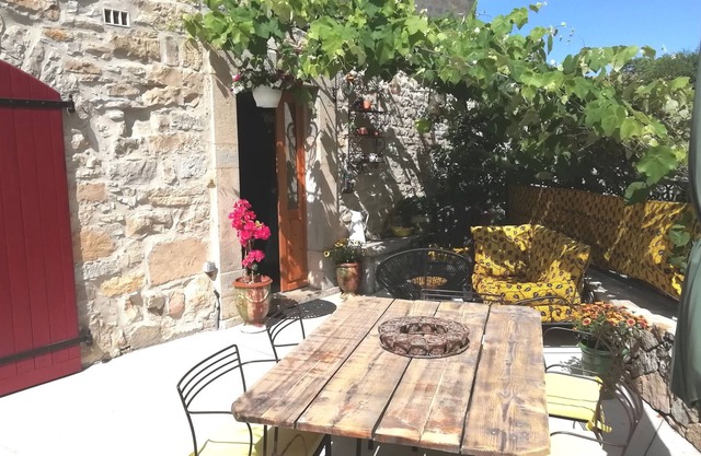 THE HOUSE FOR YOUR HOLIDAYS in Pic St Loup