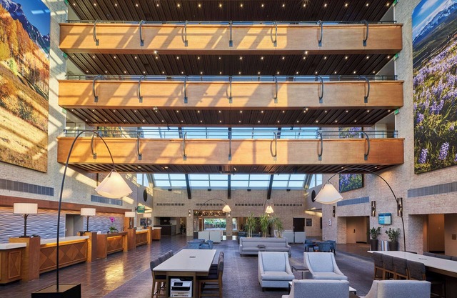 The Inverness Denver, a Hilton Golf & Spa Resort