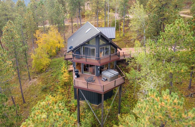 The Kojak – 5-Bedroom Mountain Retreat close to Lake Pactola