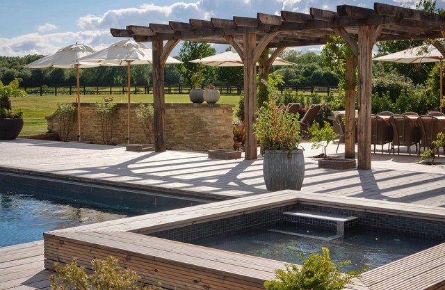 The Lakes by YOO, The Manor House - free access into onsite Spa