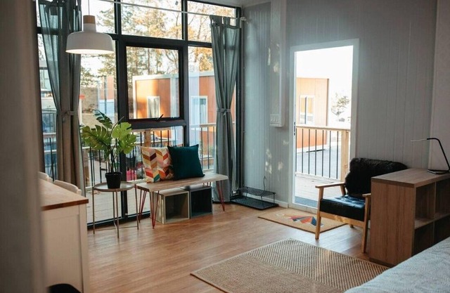 The Little Beach Side CottageA24