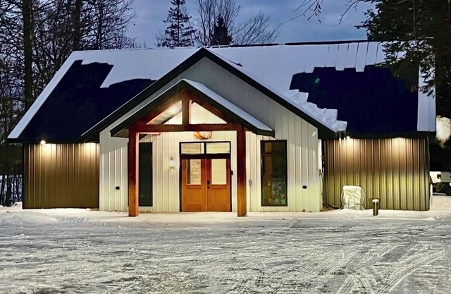 The Lodge on Lake of the Pines - enjoy the Northwoods in comfort!