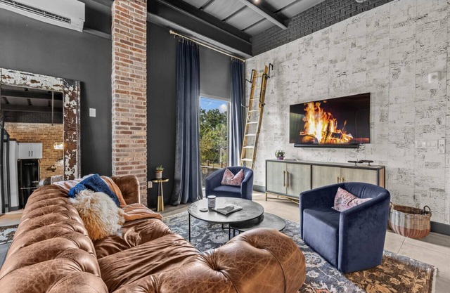 The Loft on Central in Historic Tampa Heights